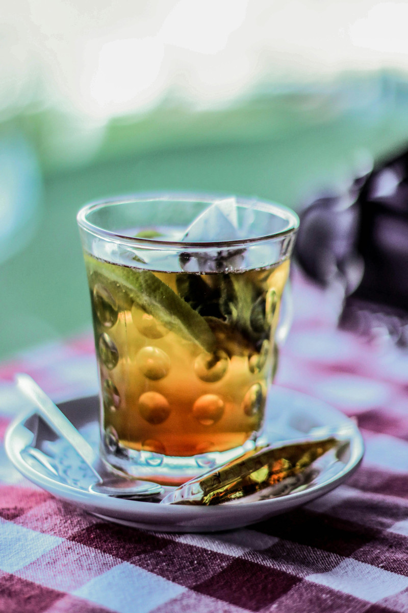 Top Herbal Teas for Better Sleep and Relaxation